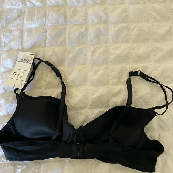 Chantelle black knit tee bra - Picture 5 of 7